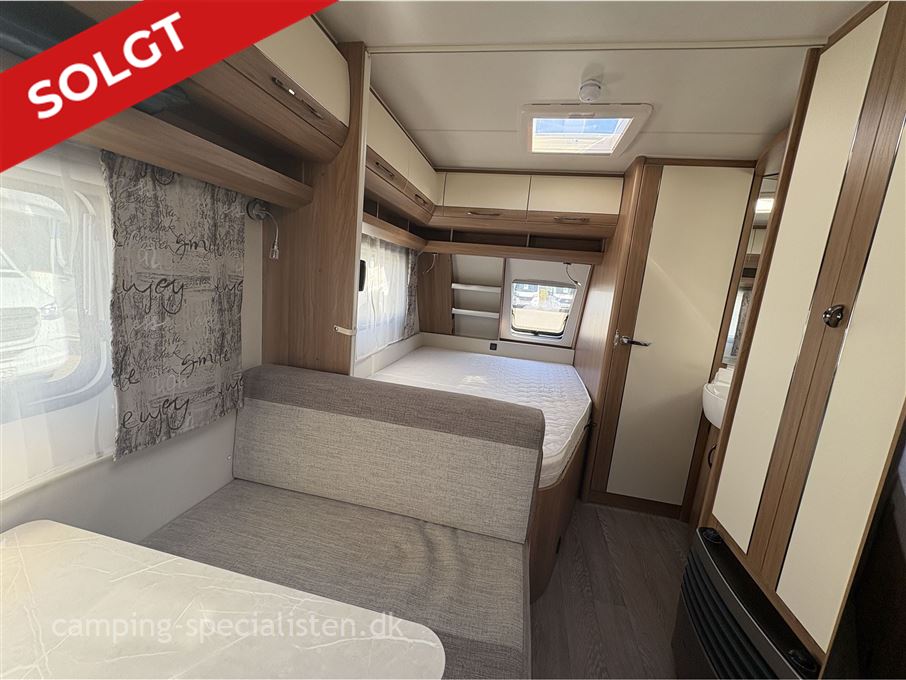 Hobby De Luxe 400 SFE